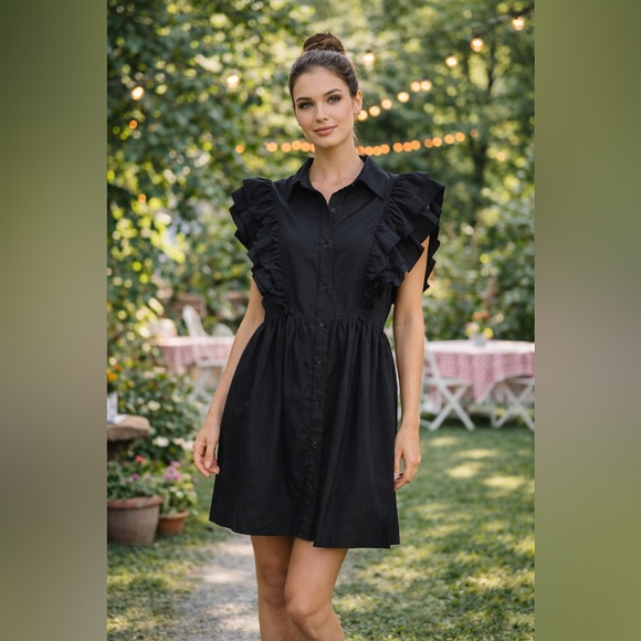 Entro Dresses & Skirts - Entro Black Rayon Ruffled sleeve mini dress